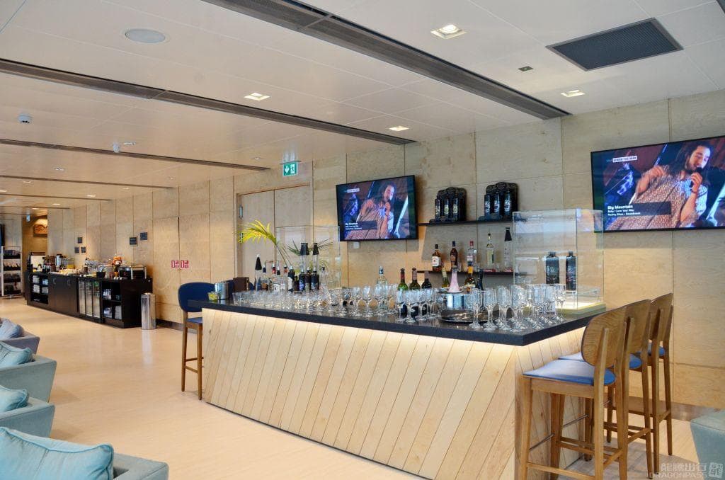 Primeclass Business Lounge lounge at RIX photo 3