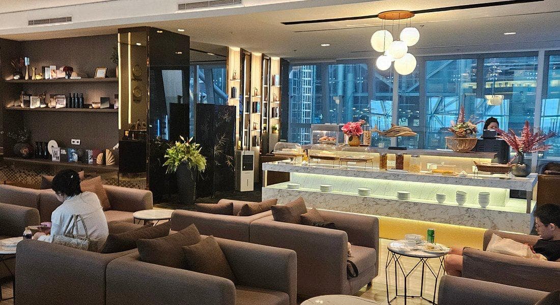 The Coral Finest Business Class Lounge lounge at BKK photo 4