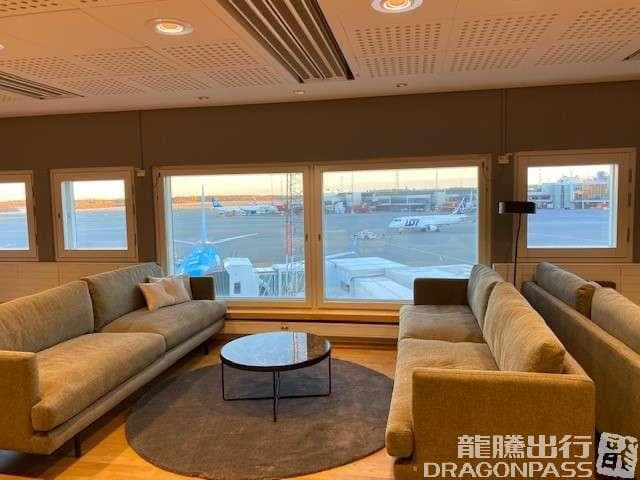 Pearl Lounge lounge at ARN photo 2