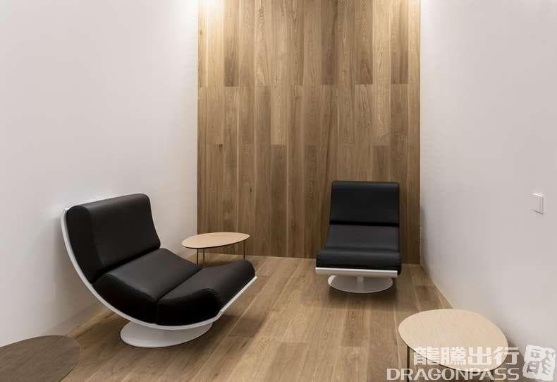 Sala VIP Valldemossa Lounge lounge at PMI photo 2