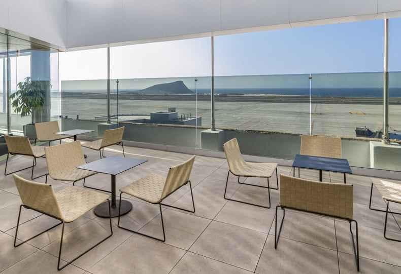 Sala Montana Roja Lounge lounge at TFS photo 2
