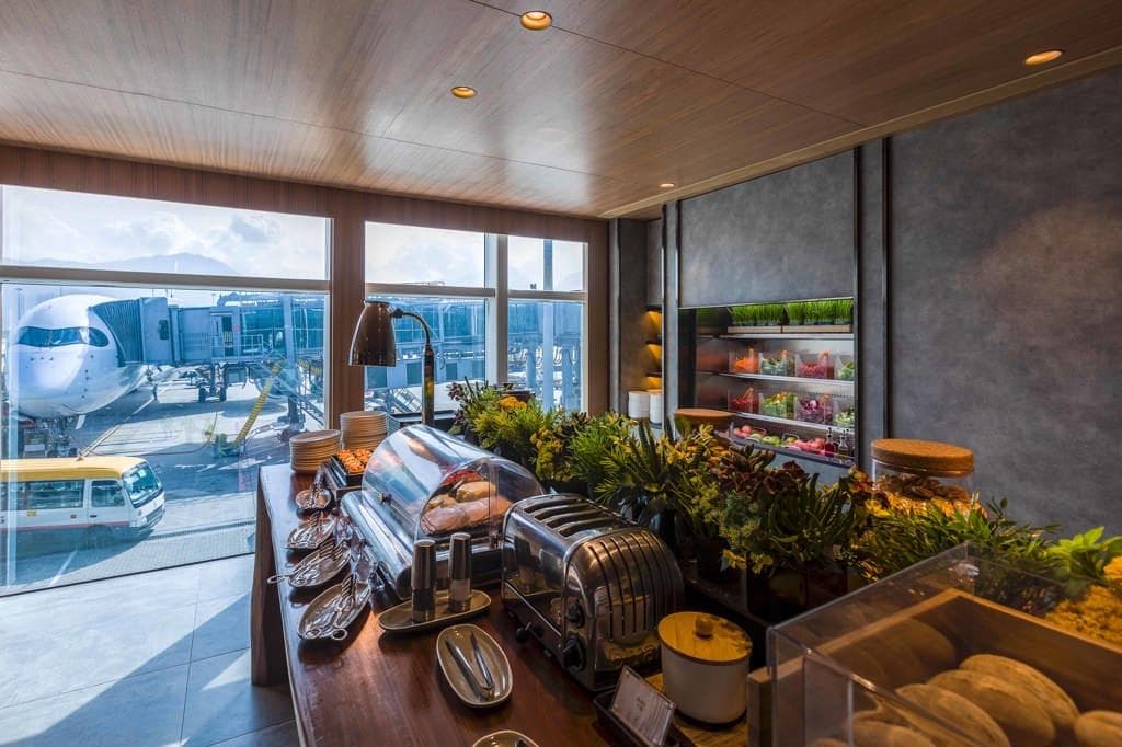 Plaza Premium Lounge lounge at HKG photo 4