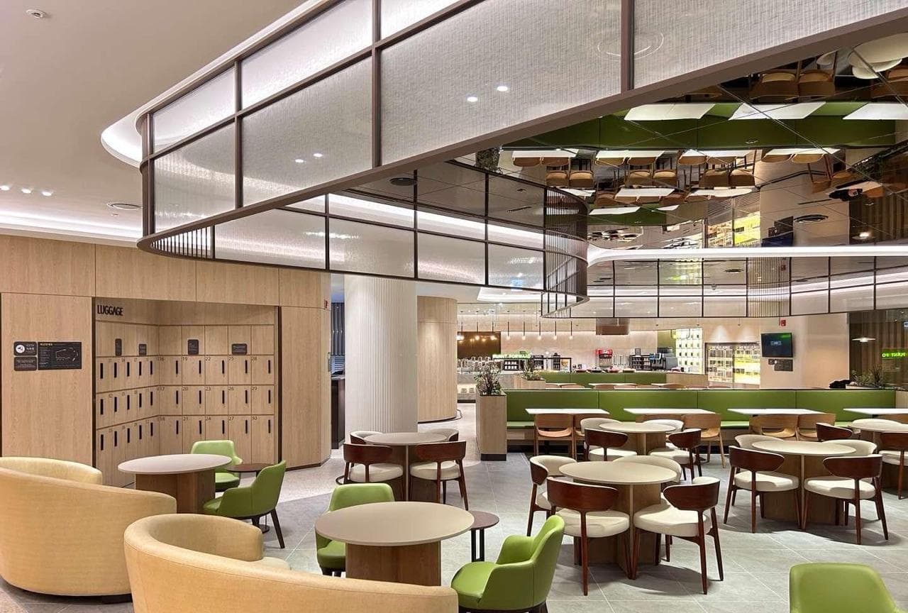 Sky Hub Lounge West lounge at ICN 1