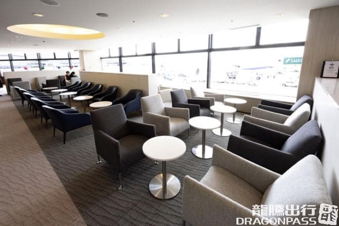 Aspire Lounge lounge at NRT photo 3