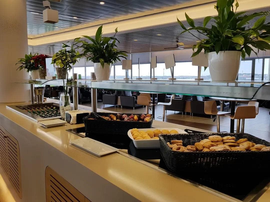 Sala Vip Cibeles Lounge lounge at MAD photo 4