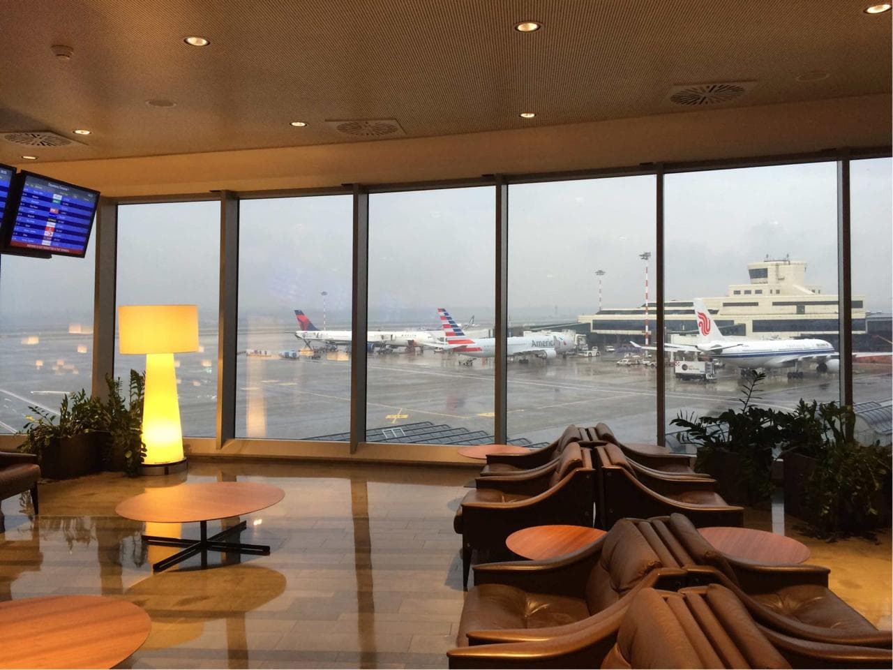 Club SEA Sala Montale Lounge lounge at MXP photo 3