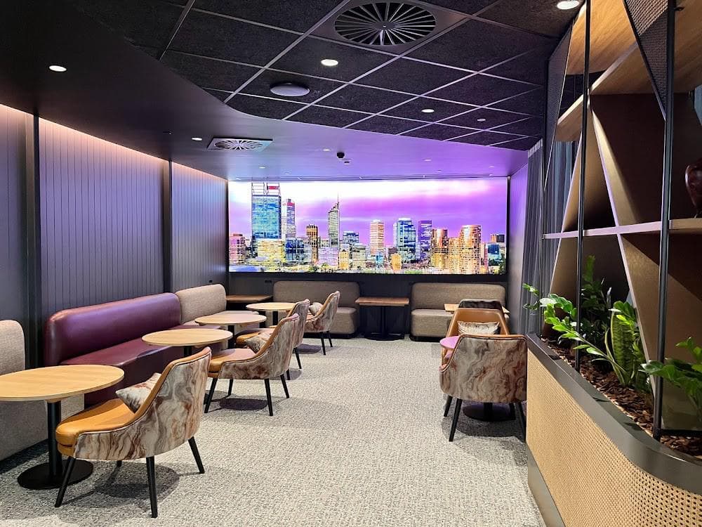 Aspire Lounge lounge at PER 1