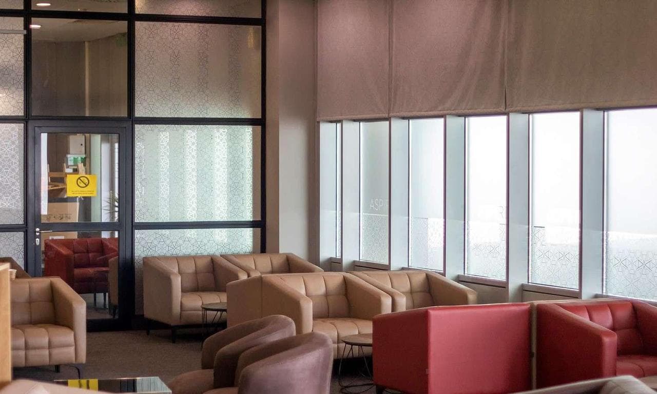 Aspire Lounge lounge at SOF photo 4