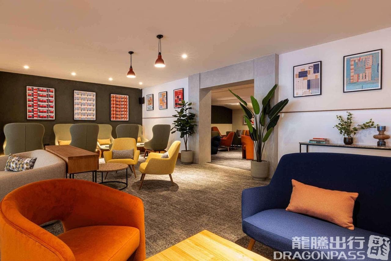 My Lounge lounge at LTN photo 4