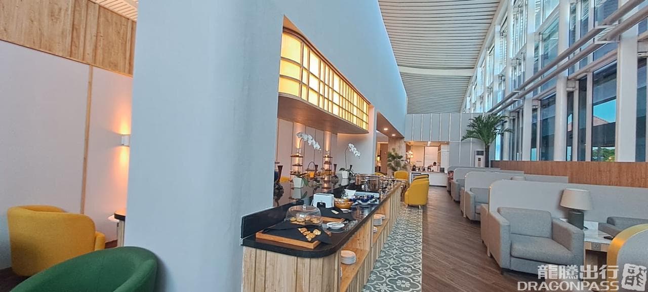 Concordia Lounge lounge at DPS photo 2