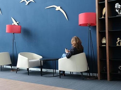 iGA Pop-Up Lounge lounge at IST photo 4