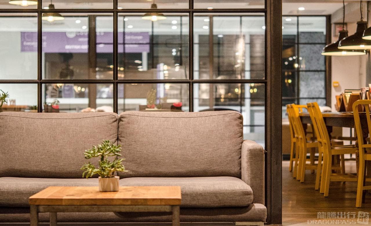 My Lounge - South Terminal lounge at LGW photo 2