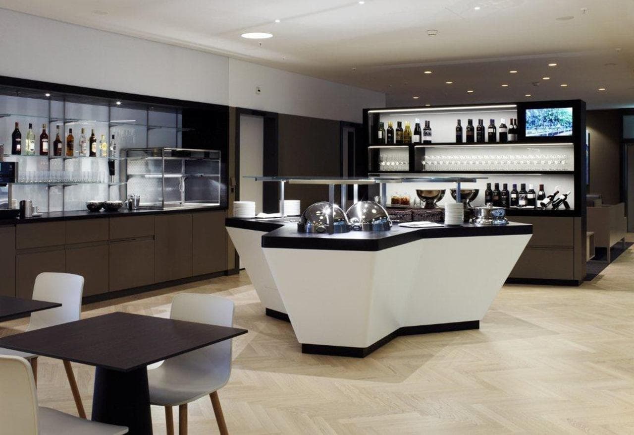 Aspire Lounge lounge at ZRH photo 2