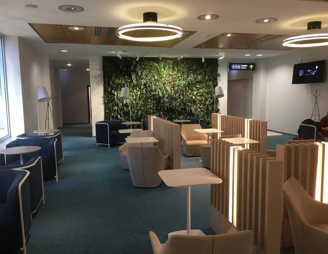 Narbutas Business Lounge lounge at VNO 1