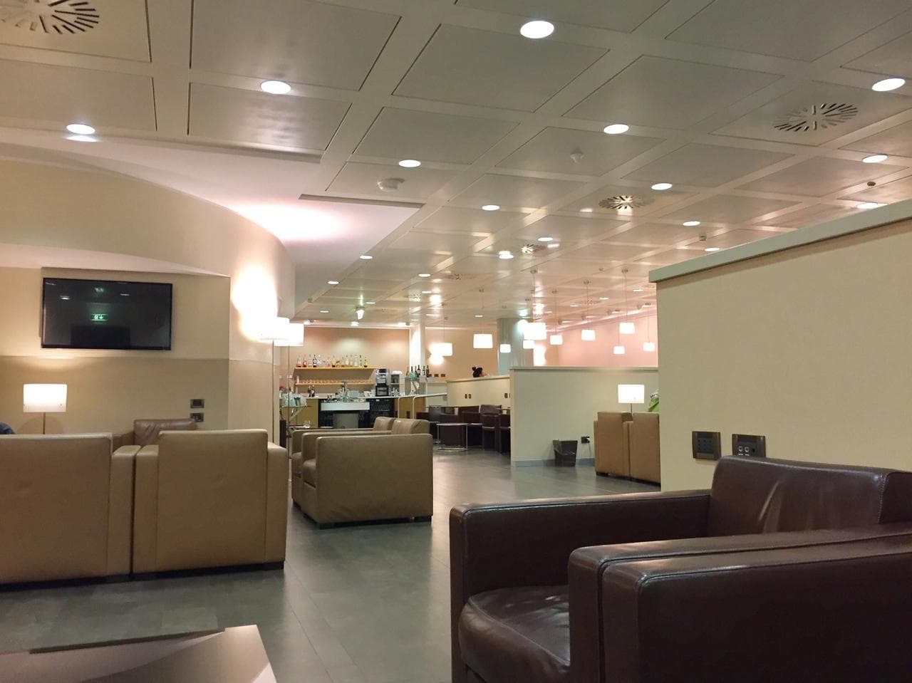 Club SEA Sala Monteverdi Lounge lounge at MXP 1