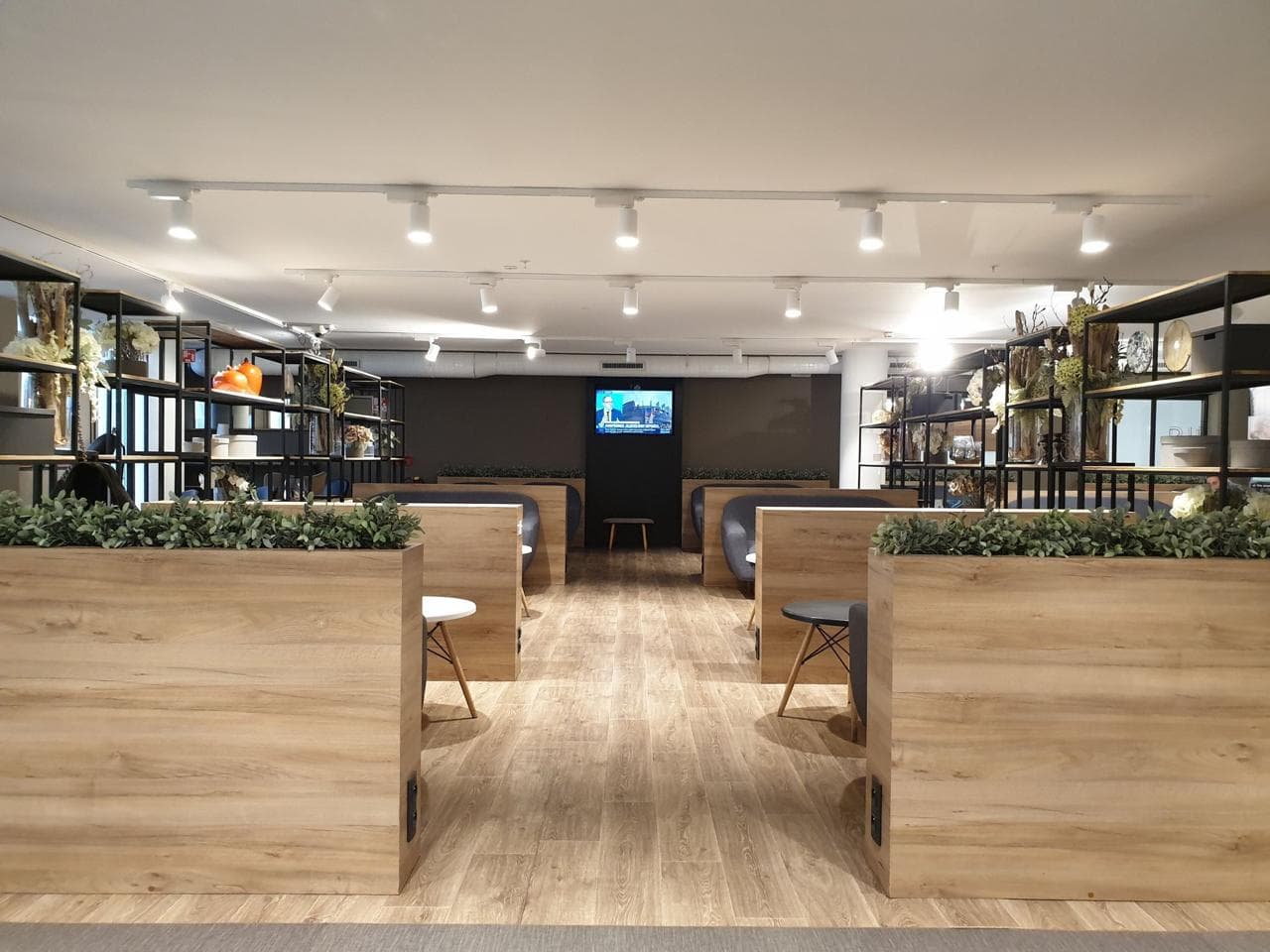 Premium Traveller Lounge lounge at ORY photo 3