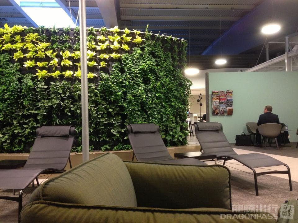 Pearl Lounge lounge at ARN photo 2