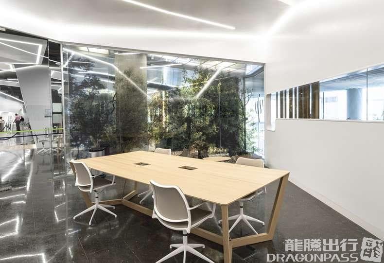 Sala VIP Valldemossa Lounge lounge at PMI 1