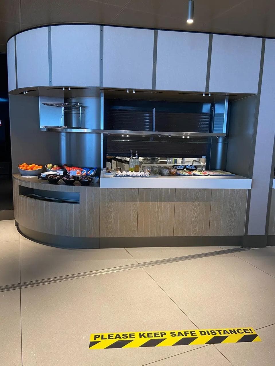 Aspire Lounge No.26 lounge at AMS photo 4