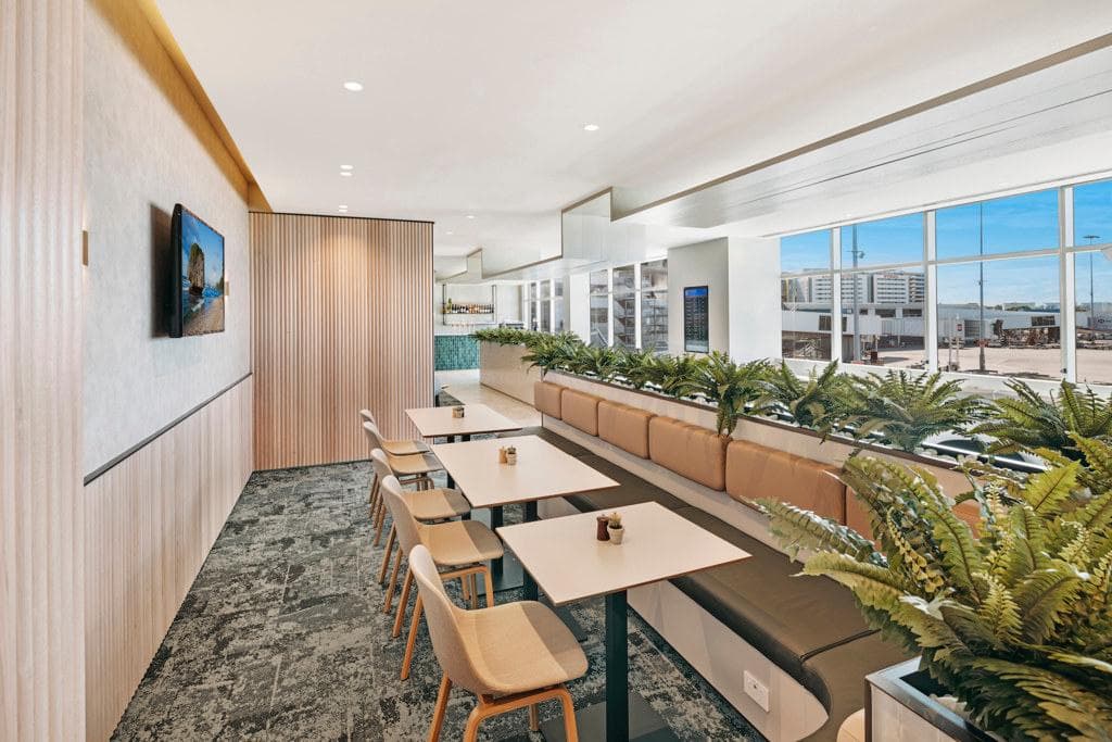 Plaza Premium Lounge lounge at SYD photo 3