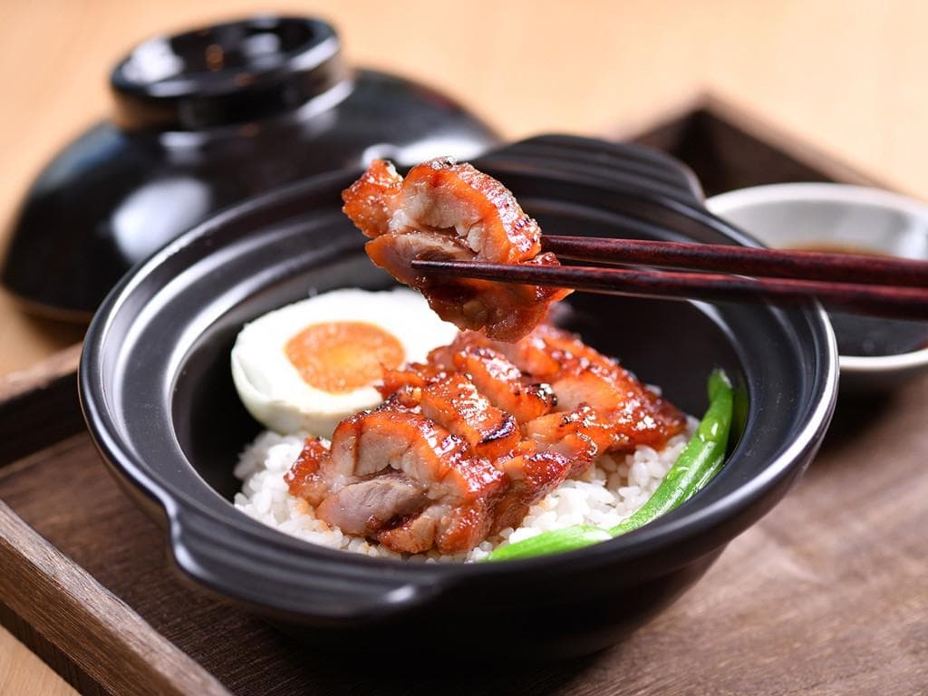 Plaza Premium Lounge lounge at HKG photo 4