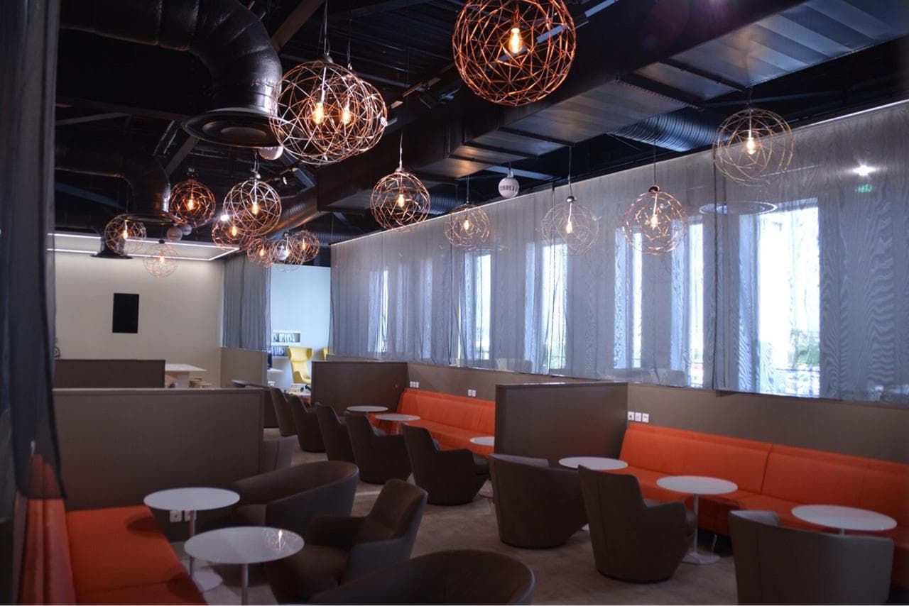 The Levity Lounge lounge at NCE photo 3