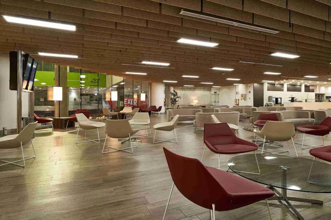 Sala Vip Lounge lounge at AGP photo 3