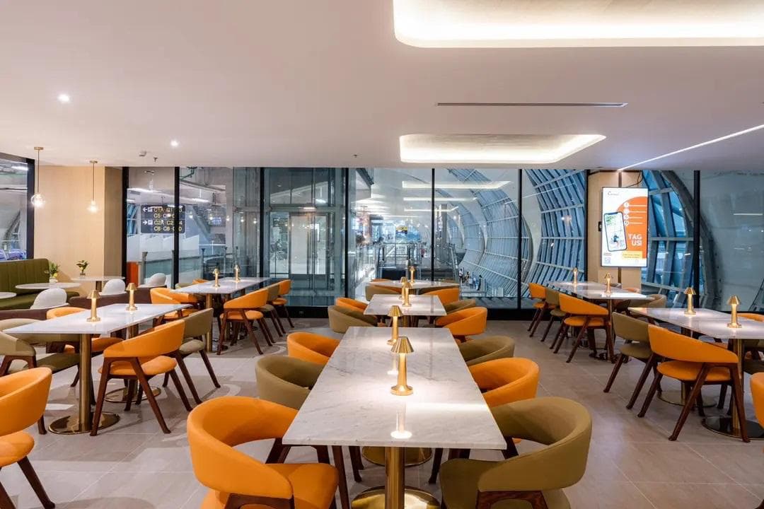 Coral Business Class Lounge lounge at BKK photo 2