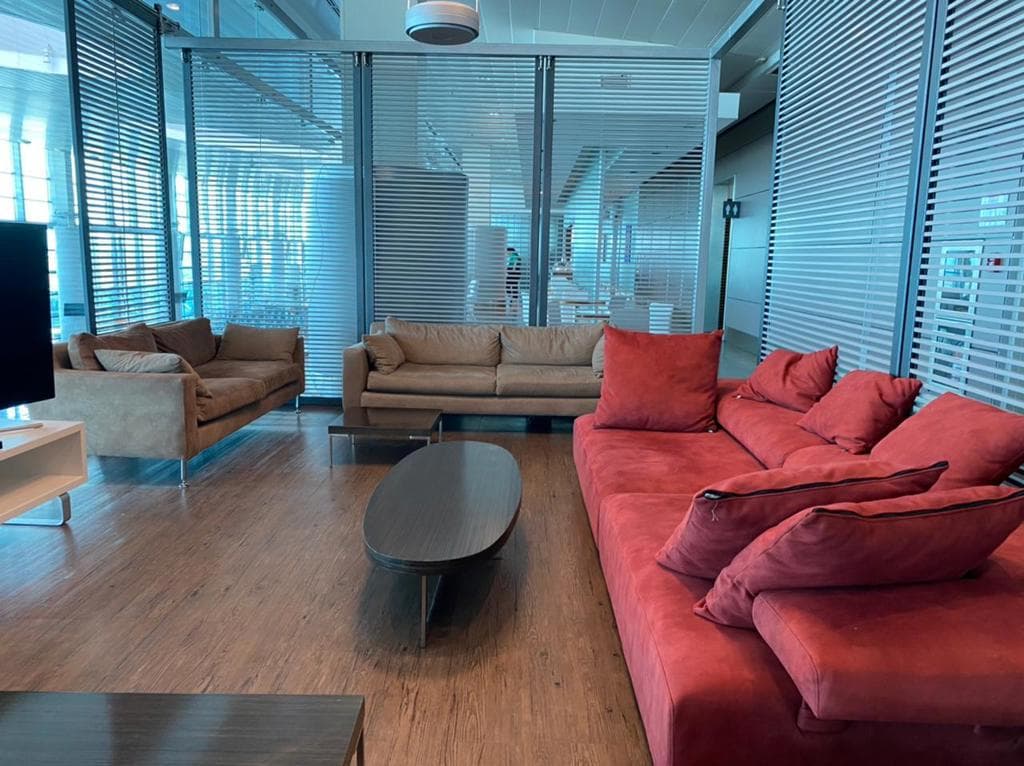 Converse Bank Business Lounge lounge at EVN 1