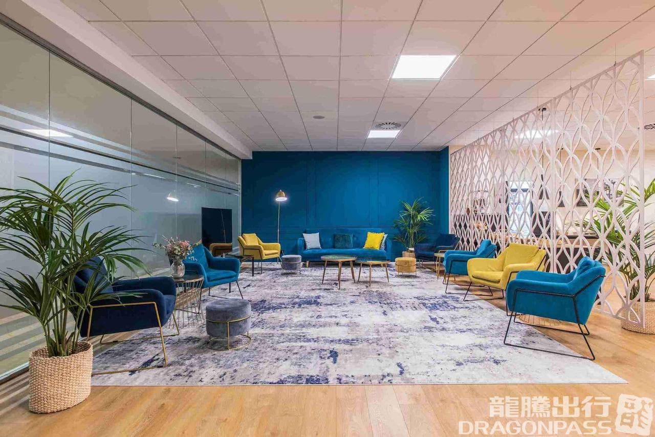 Premium VIP Lounge lounge at BCN photo 2