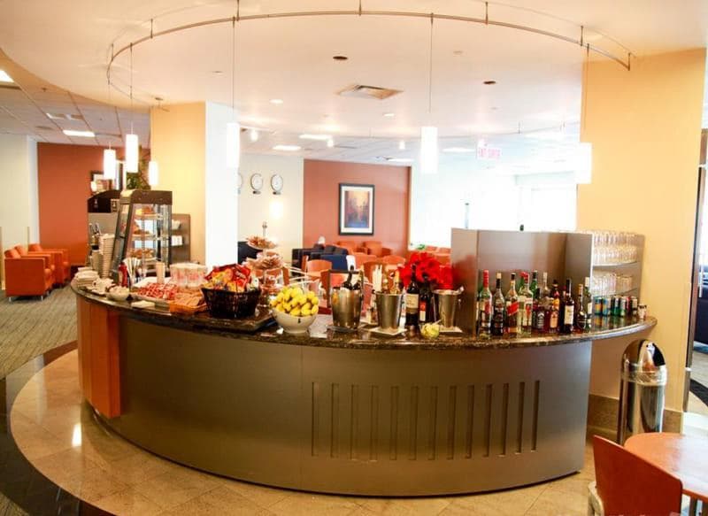 KLM Crown Lounge lounge at YYZ photo 2